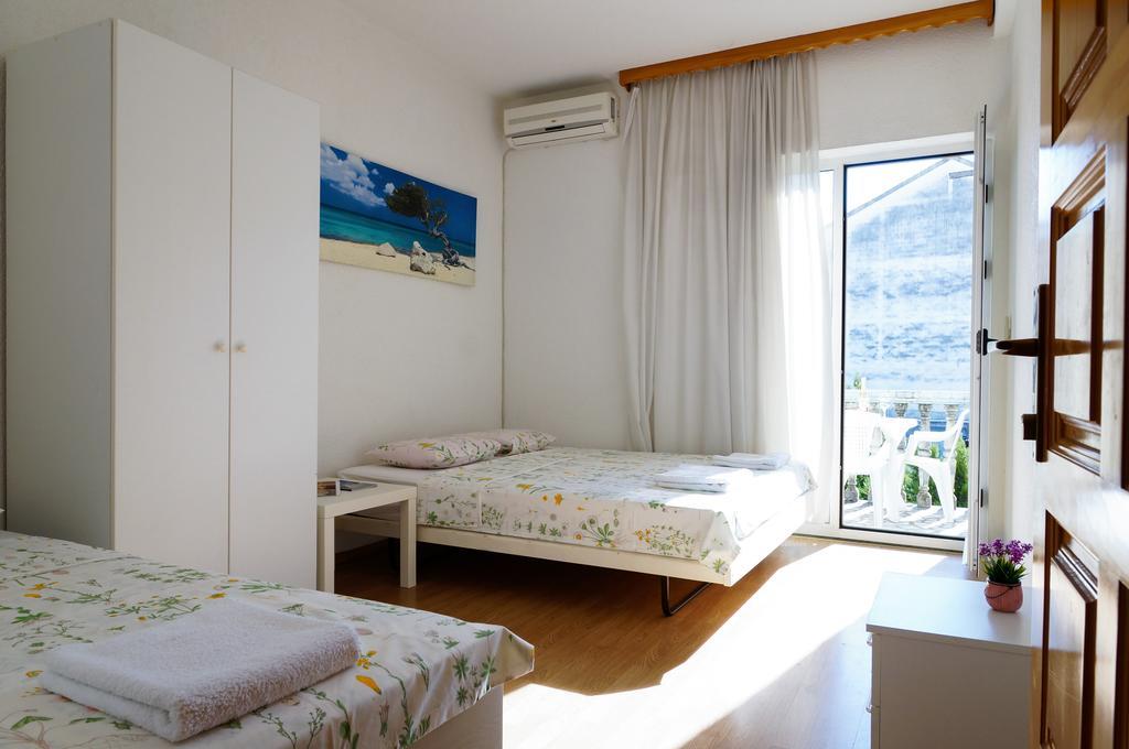 Guest House Heart Of Budva Exterior foto